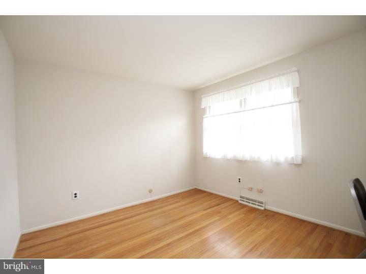 17 Doncaster Road Cherry Hill, NJ 08003 - Photo 15 of 24 Bedroom