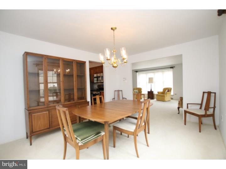 17 Doncaster Road Cherry Hill, NJ 08003 - Photo 6 of 24 Dining Room