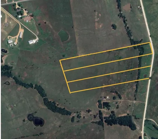 $325,000 | 2 Caney Creek Road, Chappell Hill, TX 77426
