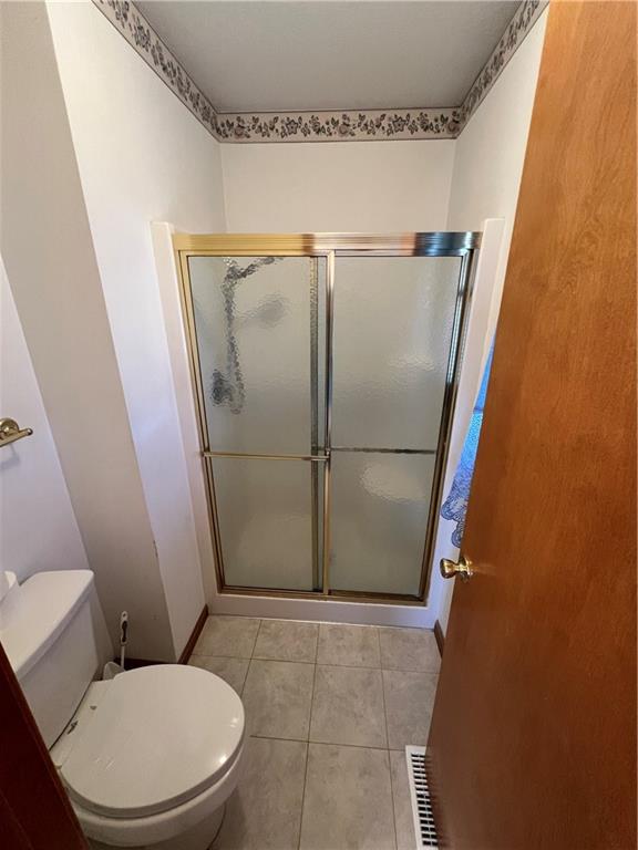 9 Southeast Hilltop Terrace Road St. Joseph, MO 64507 - Photo 17 of 40