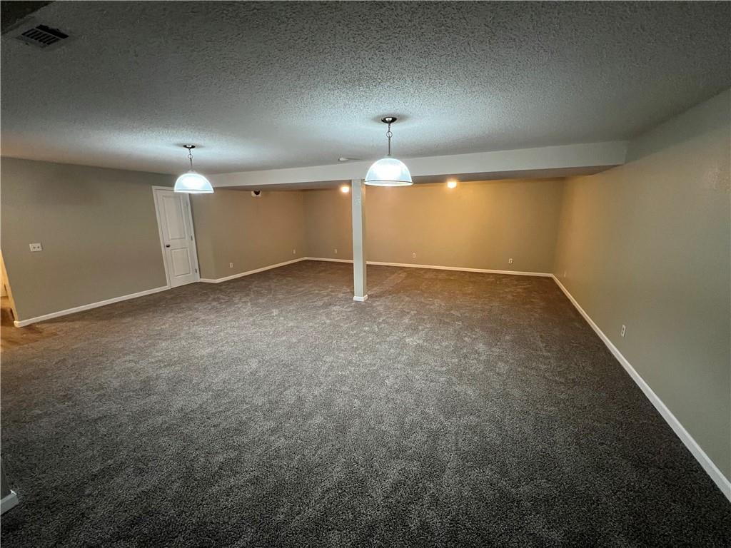 9 Southeast Hilltop Terrace Road St. Joseph, MO 64507 - Photo 23 of 40