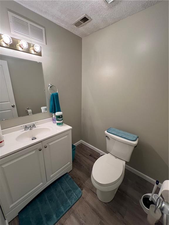 9 Southeast Hilltop Terrace Road St. Joseph, MO 64507 - Photo 24 of 40