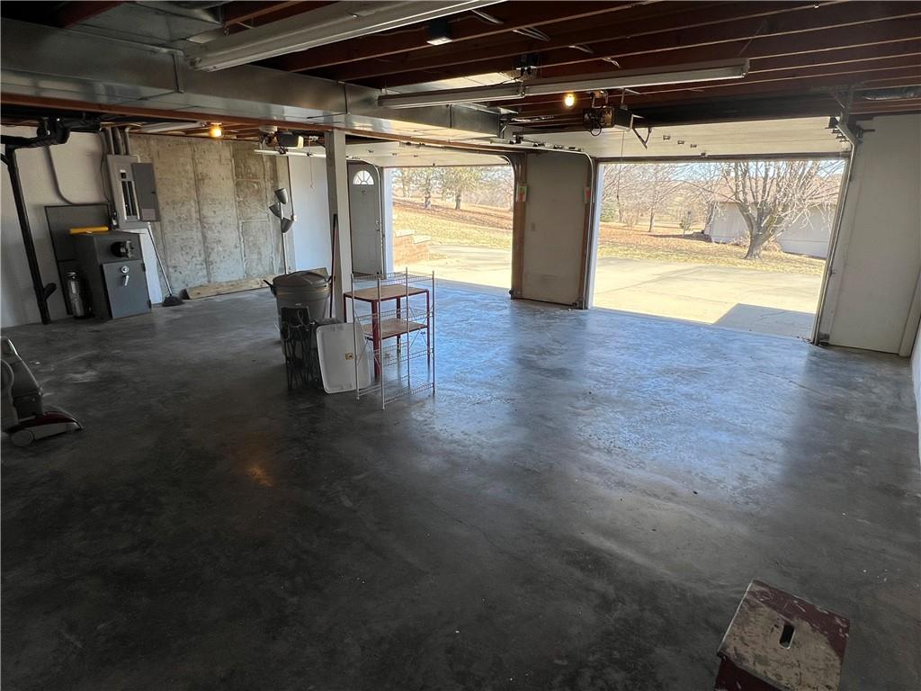 9 Southeast Hilltop Terrace Road St. Joseph, MO 64507 - Photo 26 of 40