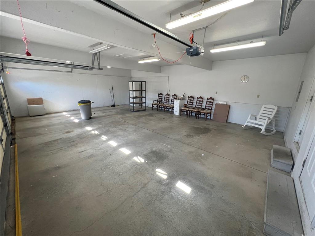 9 Southeast Hilltop Terrace Road St. Joseph, MO 64507 - Photo 31 of 40