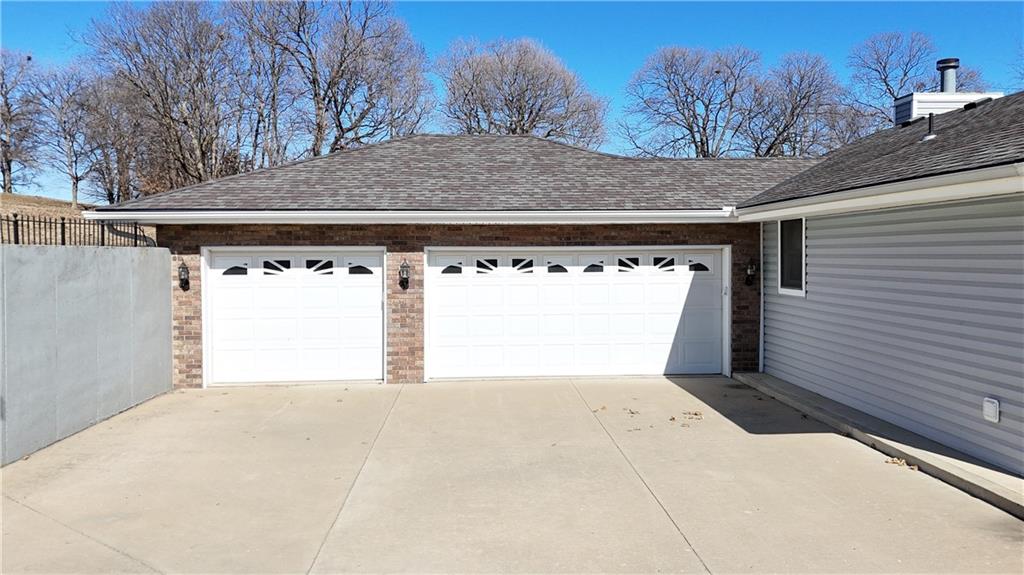 9 Southeast Hilltop Terrace Road St. Joseph, MO 64507 - Photo 34 of 40