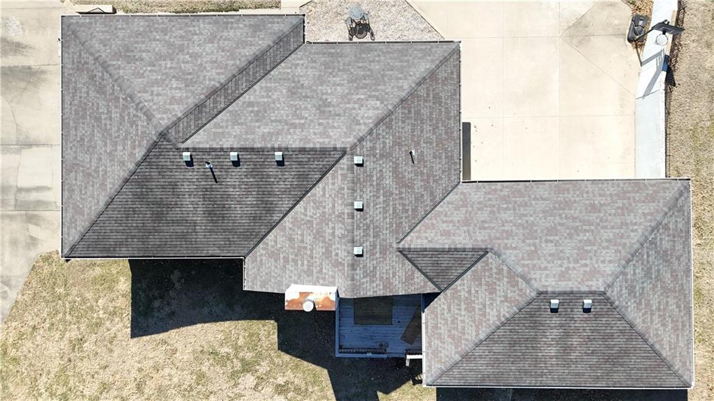 9 Southeast Hilltop Terrace Road St. Joseph, MO 64507 - Photo 37 of 40