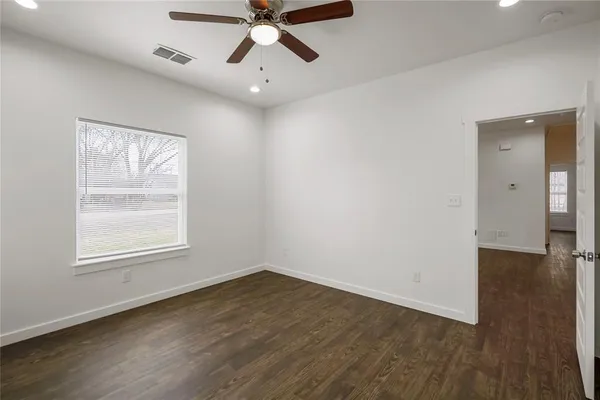 $2,100 | 10117 Royce Drive, Dallas, TX 75217