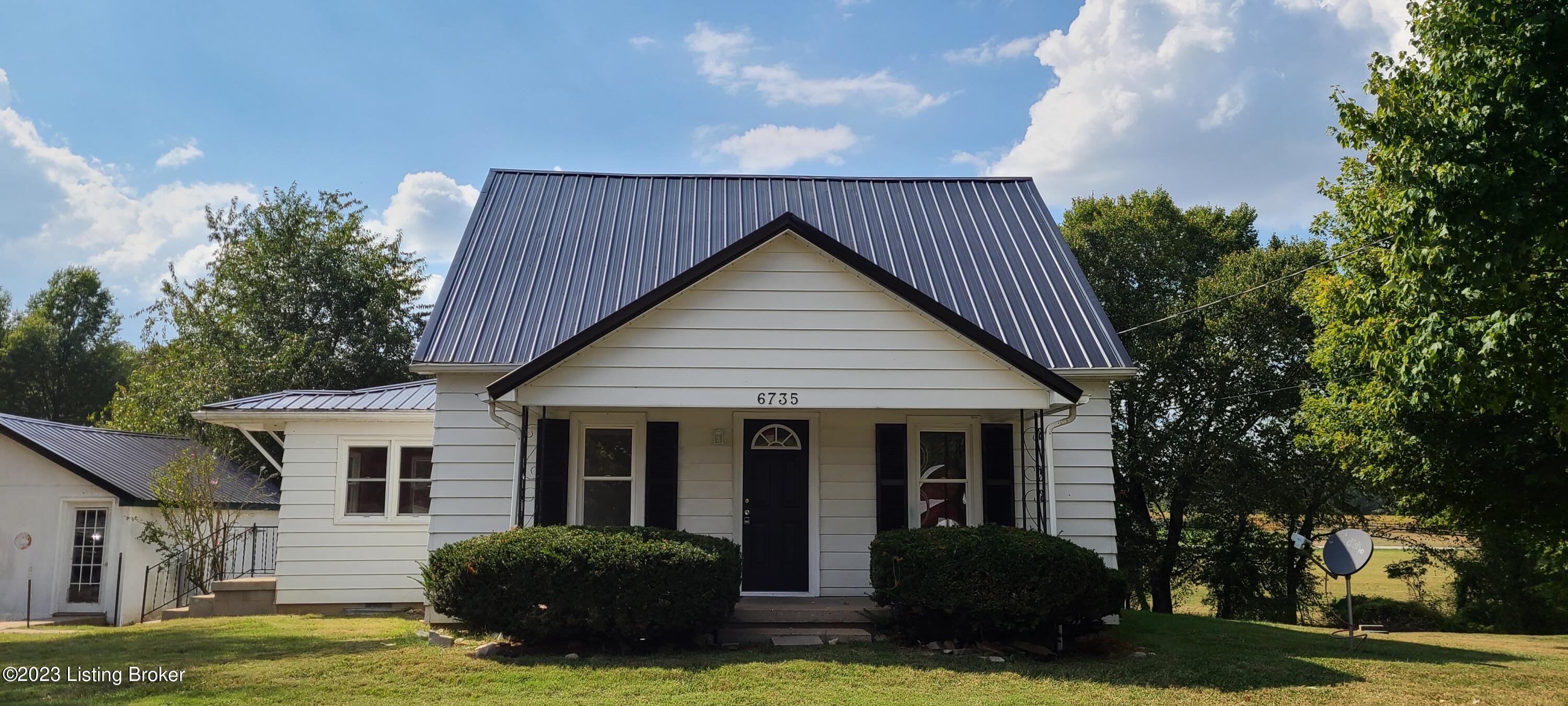6735 Greensburg Road Magnolia, KY 42757 - Photo 2 of 41 20230922_145820