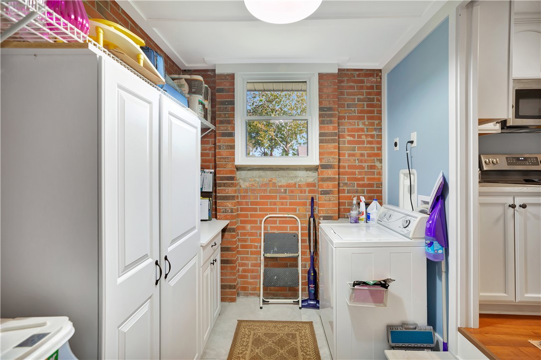416 Van Martin Road Anderson, SC 29621 - Photo 25 of 38 Laundry room