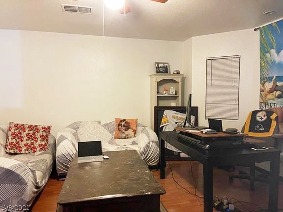 508 East Rolly Street Henderson, NV 89011 - Photo 11 of 41 Gallery Image 11