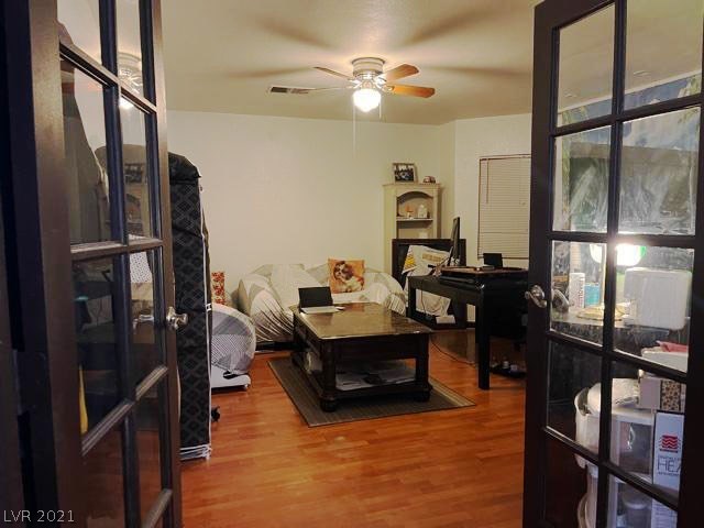 508 East Rolly Street Henderson, NV 89011 - Photo 10 of 41 Gallery Image 10