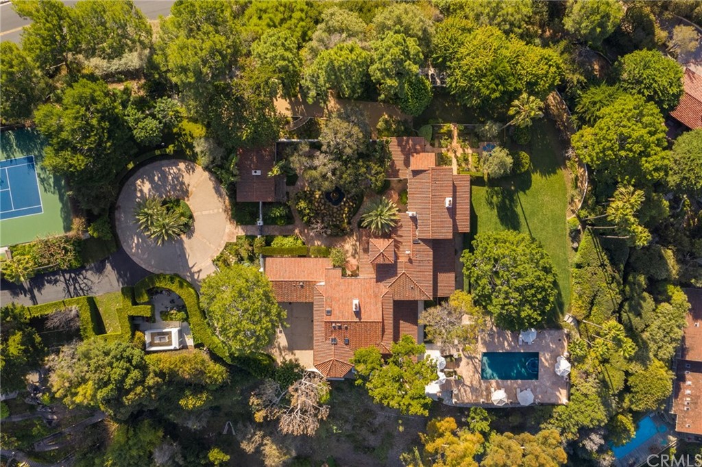 909 Vía Coronel Palos Verdes Estates, CA 90274 - Photo 12 of 59 an aerial view of residential house with outdoor space and trees all around