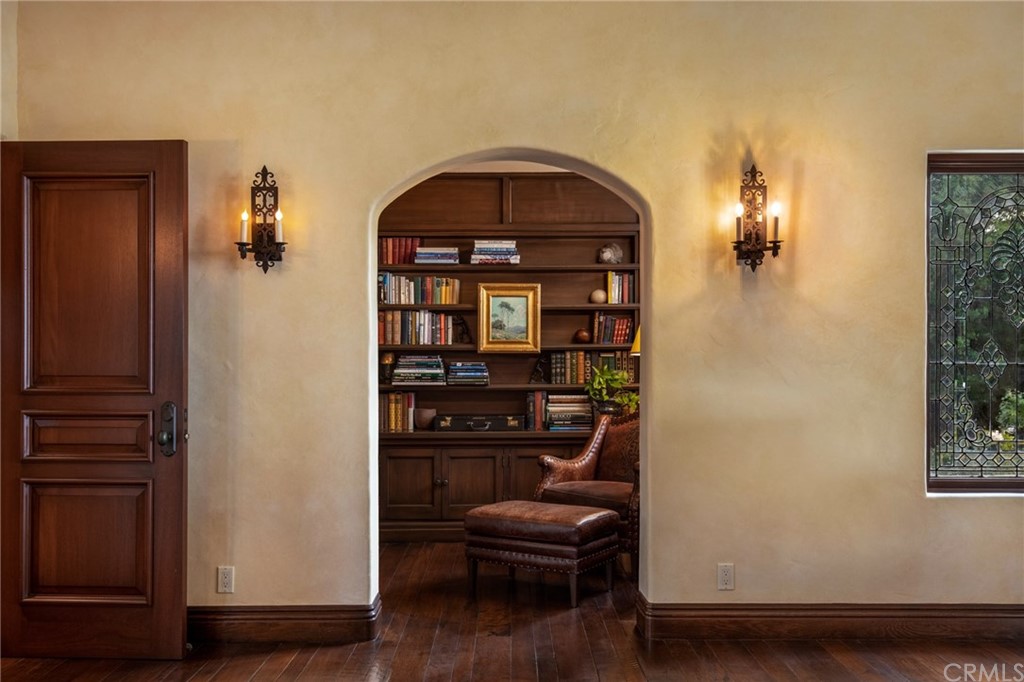 909 Vía Coronel Palos Verdes Estates, CA 90274 - Photo 32 of 59 a view of livingroom with furniture and wooden floor