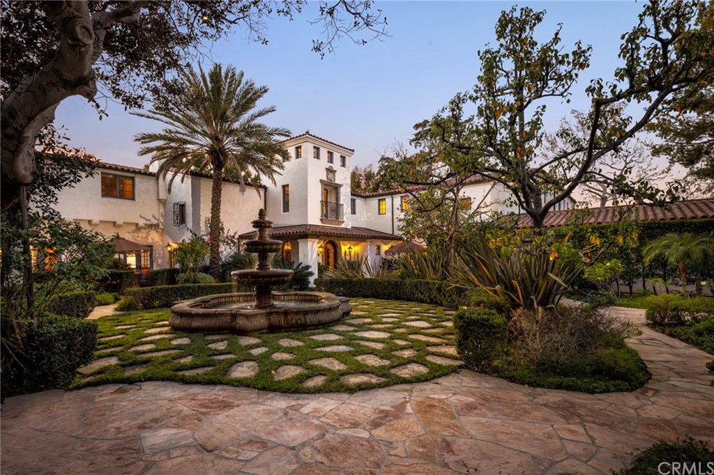 909 Vía Coronel Palos Verdes Estates, CA 90274 - Photo 4 of 59 a view of a water fountain in front of a house