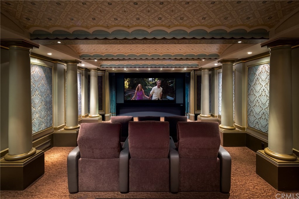 909 Vía Coronel Palos Verdes Estates, CA 90274 - Photo 41 of 59 a outdoor living space with furniture and a fireplace