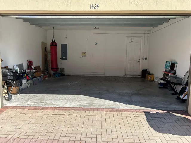 a view of a living room with entryway