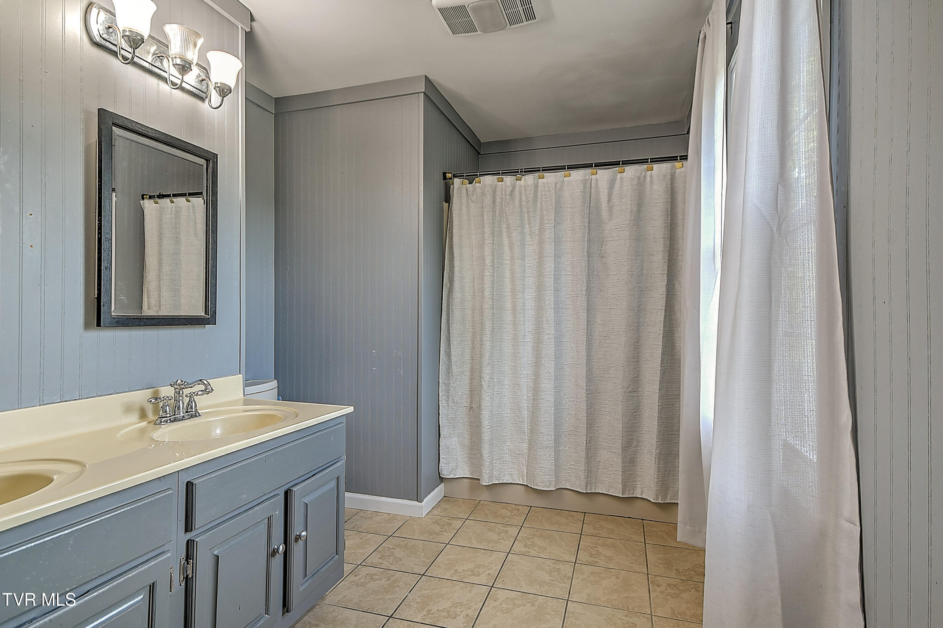 1420 Ruthbrooke Drive Mount Carmel, TN 37645 - Photo 34 of 59 1420 Ruthbrook EH-35