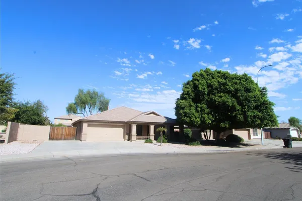 $2,599 | 940 South Lafayette Drive, Chandler, AZ 85225