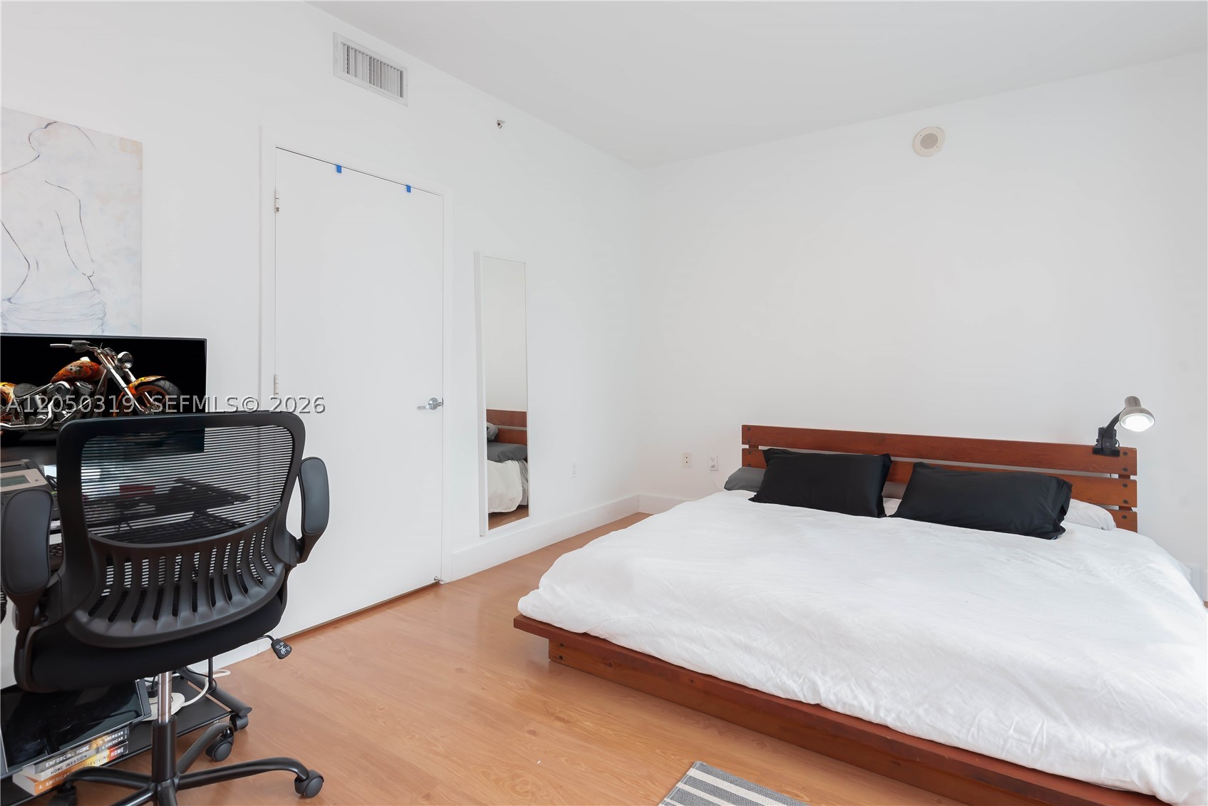 90 Southwest 3rd Street, Unit 2113 Miami, FL 33130 - Photo 6 of 36 Gallery Image 6