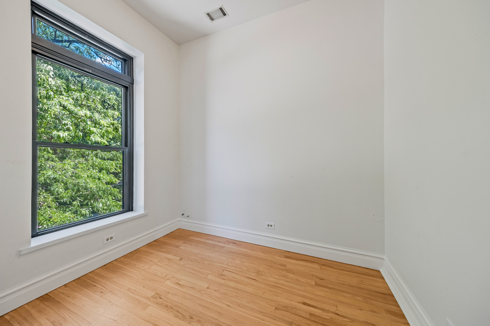 800 South Loomis Street, Unit 2 Chicago, IL 60607 - Photo 15 of 20