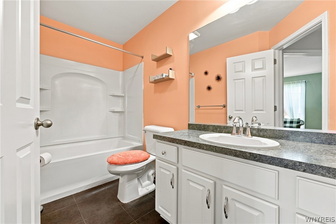 4922 Beach Ridge Road Lockport, NY 14094 - Photo 33 of 50 Gallery Image 33