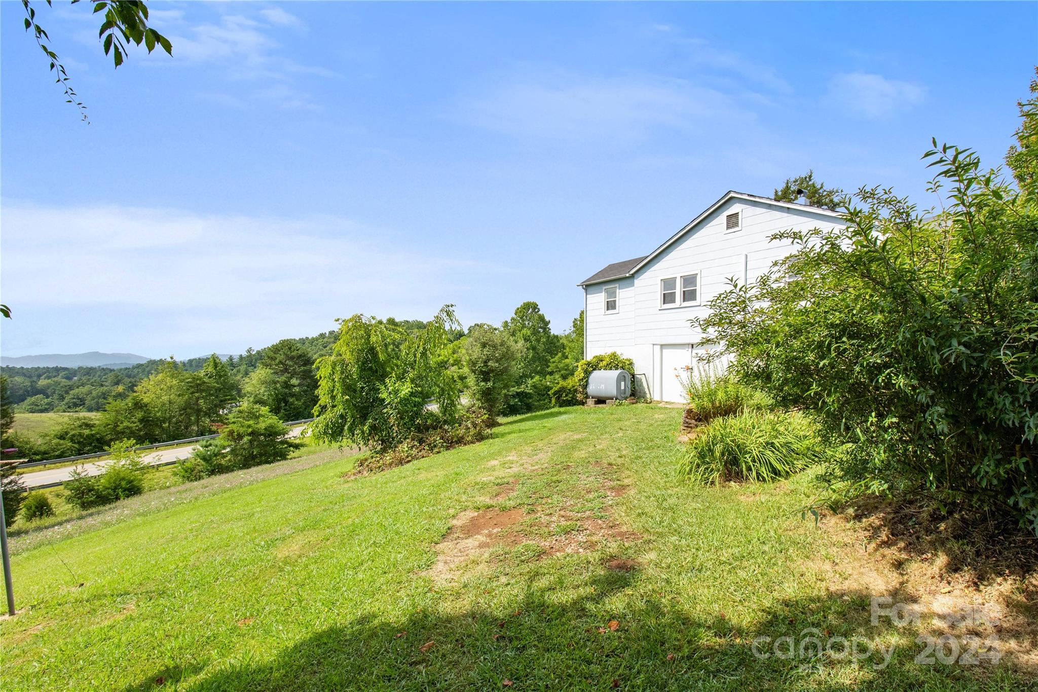 1288 Jupiter Road Weaverville, NC 28787 - Photo 33 of 44 Gallery Image 33