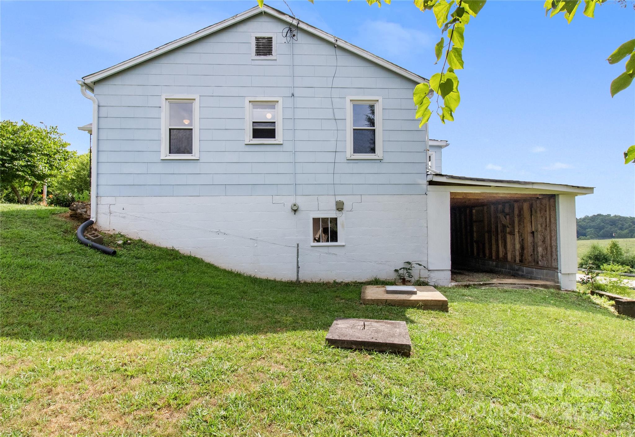 1288 Jupiter Road Weaverville, NC 28787 - Photo 34 of 44 Gallery Image 34