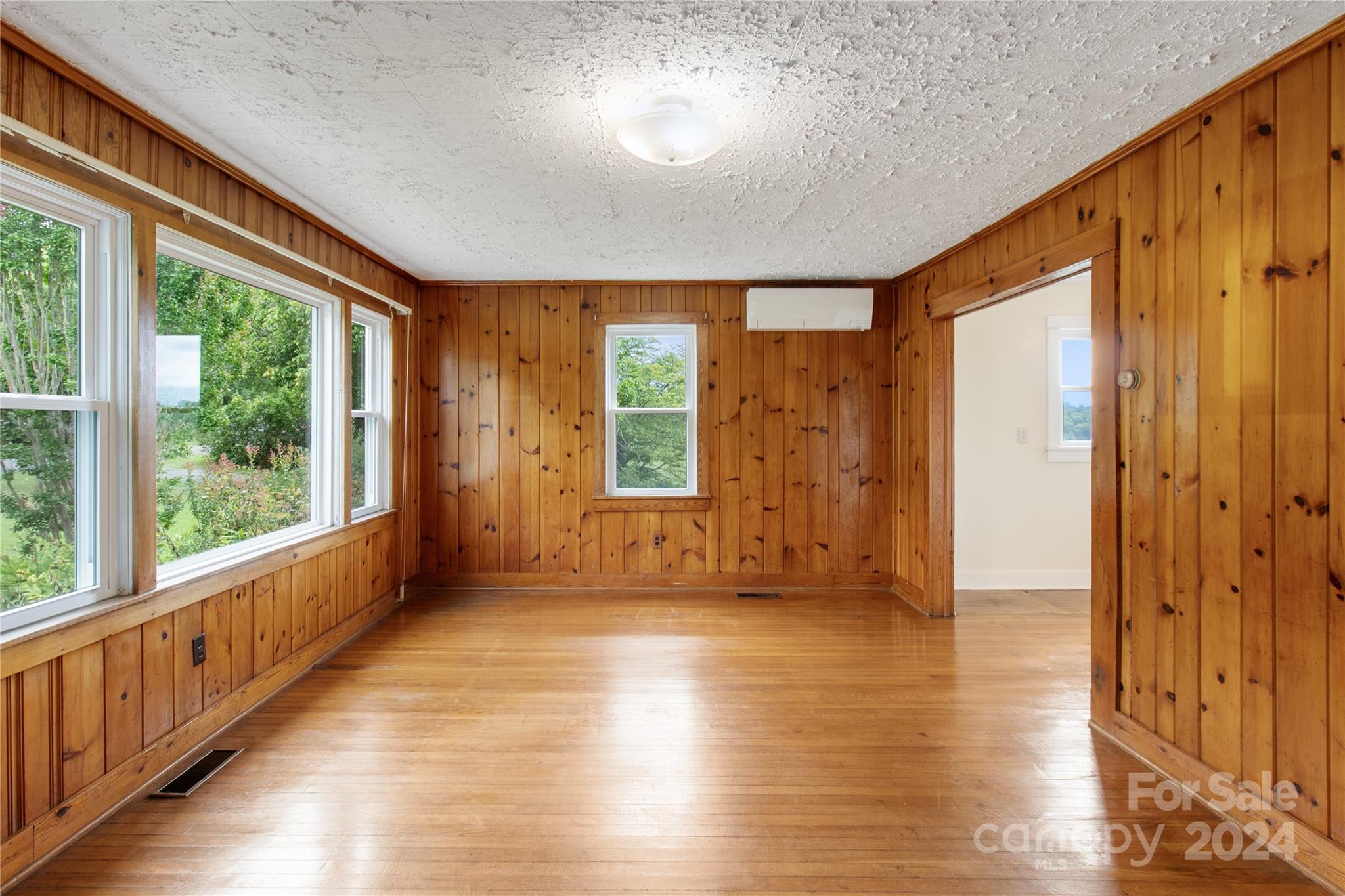 1288 Jupiter Road Weaverville, NC 28787 - Photo 7 of 44 Gallery Image 7