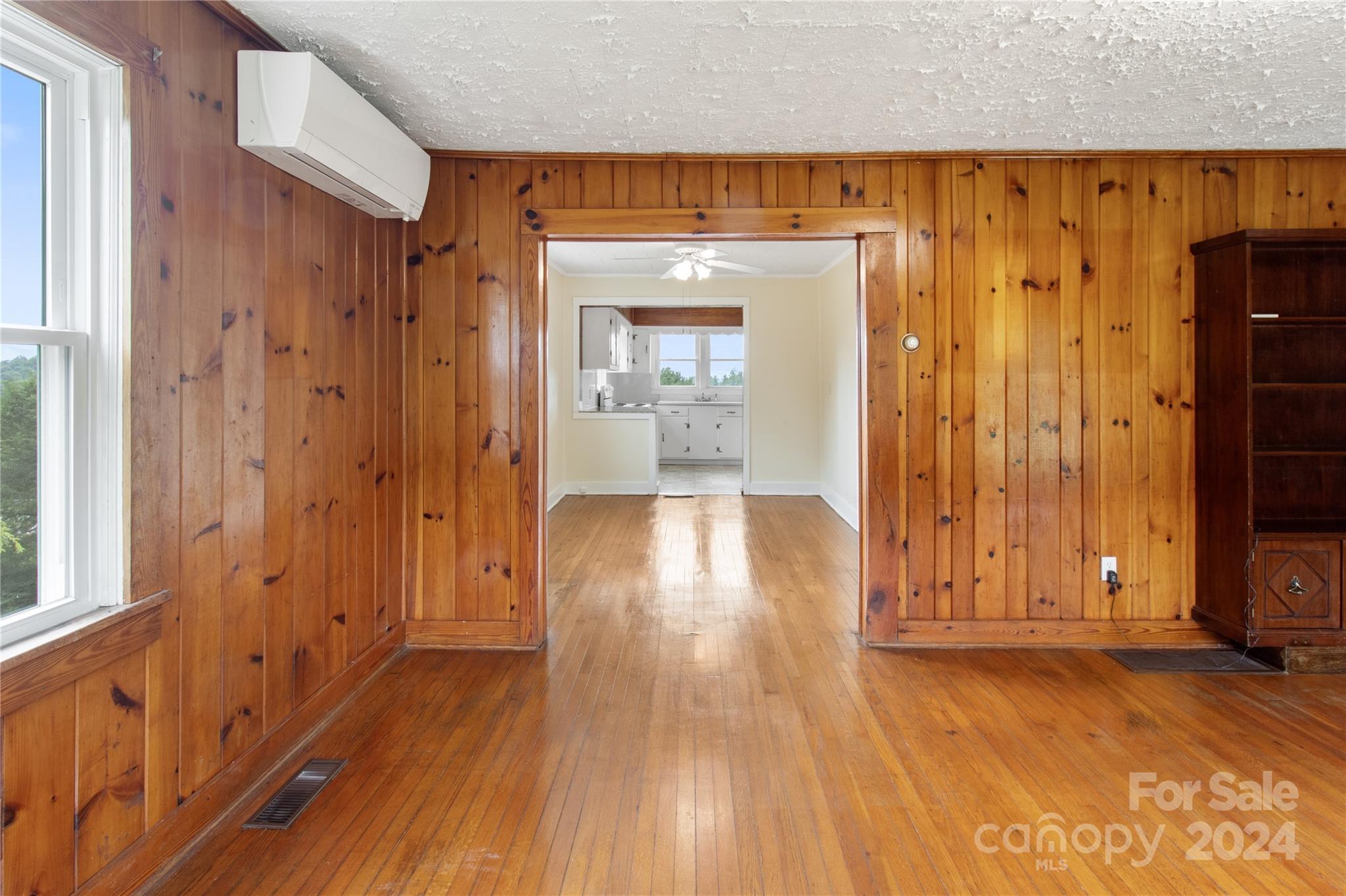 1288 Jupiter Road Weaverville, NC 28787 - Photo 10 of 44 Gallery Image 10
