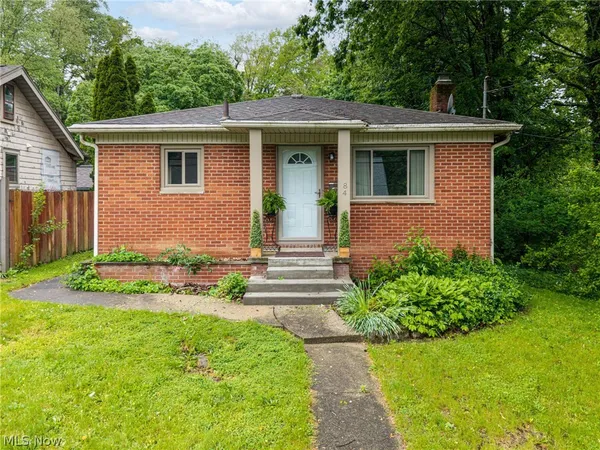 $225,000 | 84 Pfeiffer Avenue, Akron, OH 44312