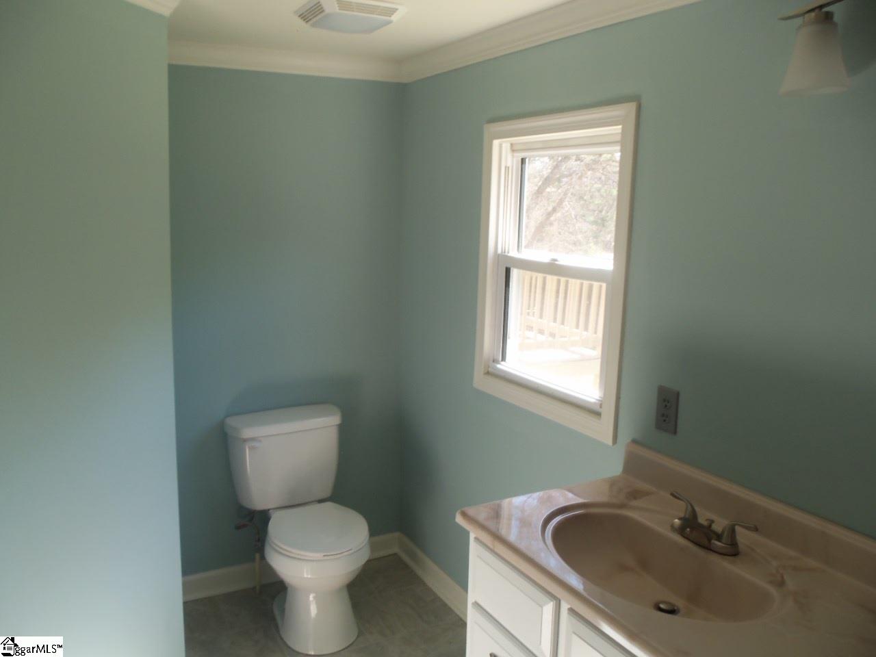 132 Childress Road Spartanburg, SC 29307 - Photo 11 of 27 Gallery Image 11