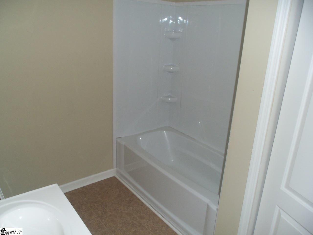 132 Childress Road Spartanburg, SC 29307 - Photo 15 of 27 Gallery Image 15