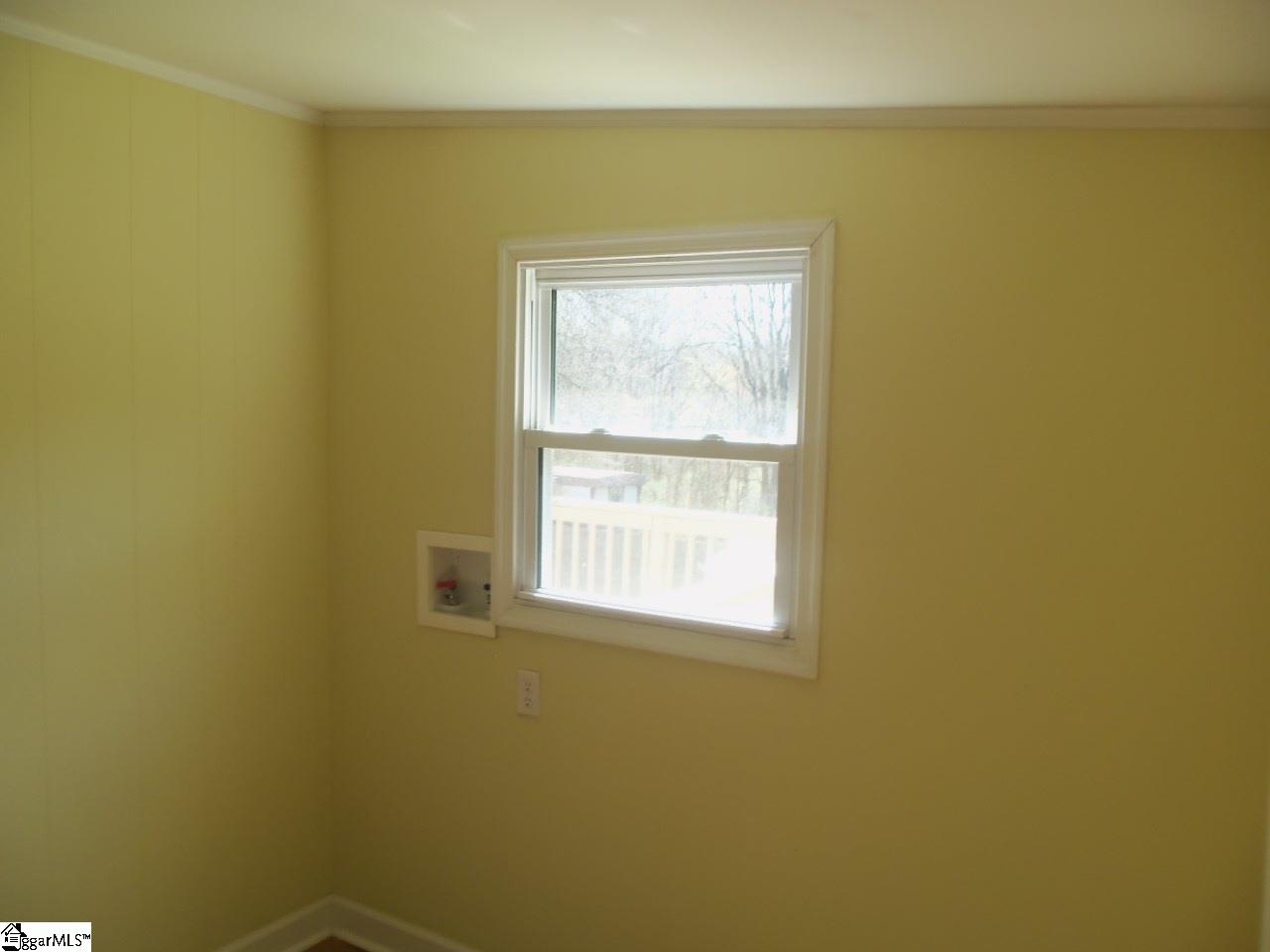 132 Childress Road Spartanburg, SC 29307 - Photo 7 of 27 Gallery Image 7