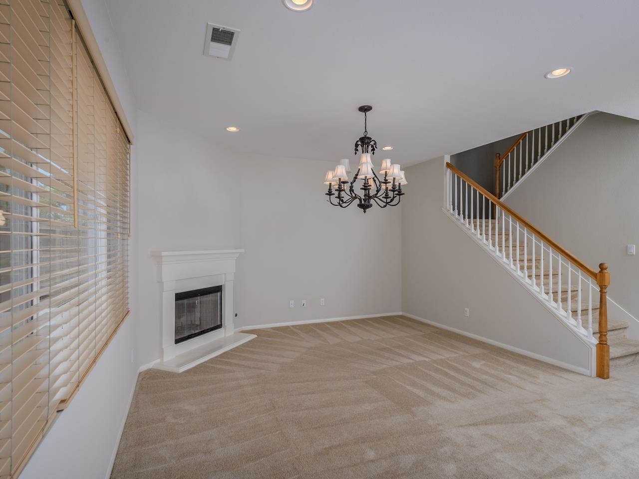 3567 Pebble Street Carlsbad, CA 92010 - Photo 8 of 25