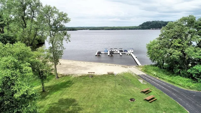 $59,000 | 3865-1 Greenway Crossing, Wisconsin Dells, WI 53965