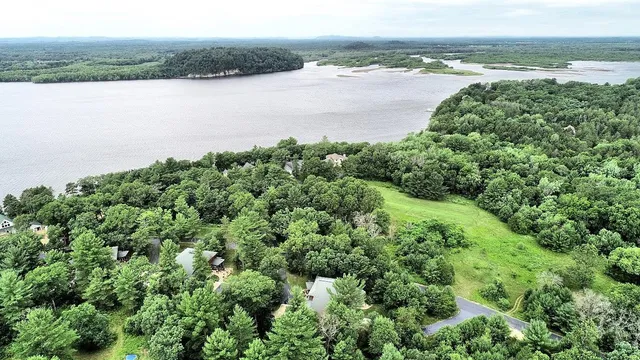 $59,000 | 3865-1 Greenway Crossing, Wisconsin Dells, WI 53965