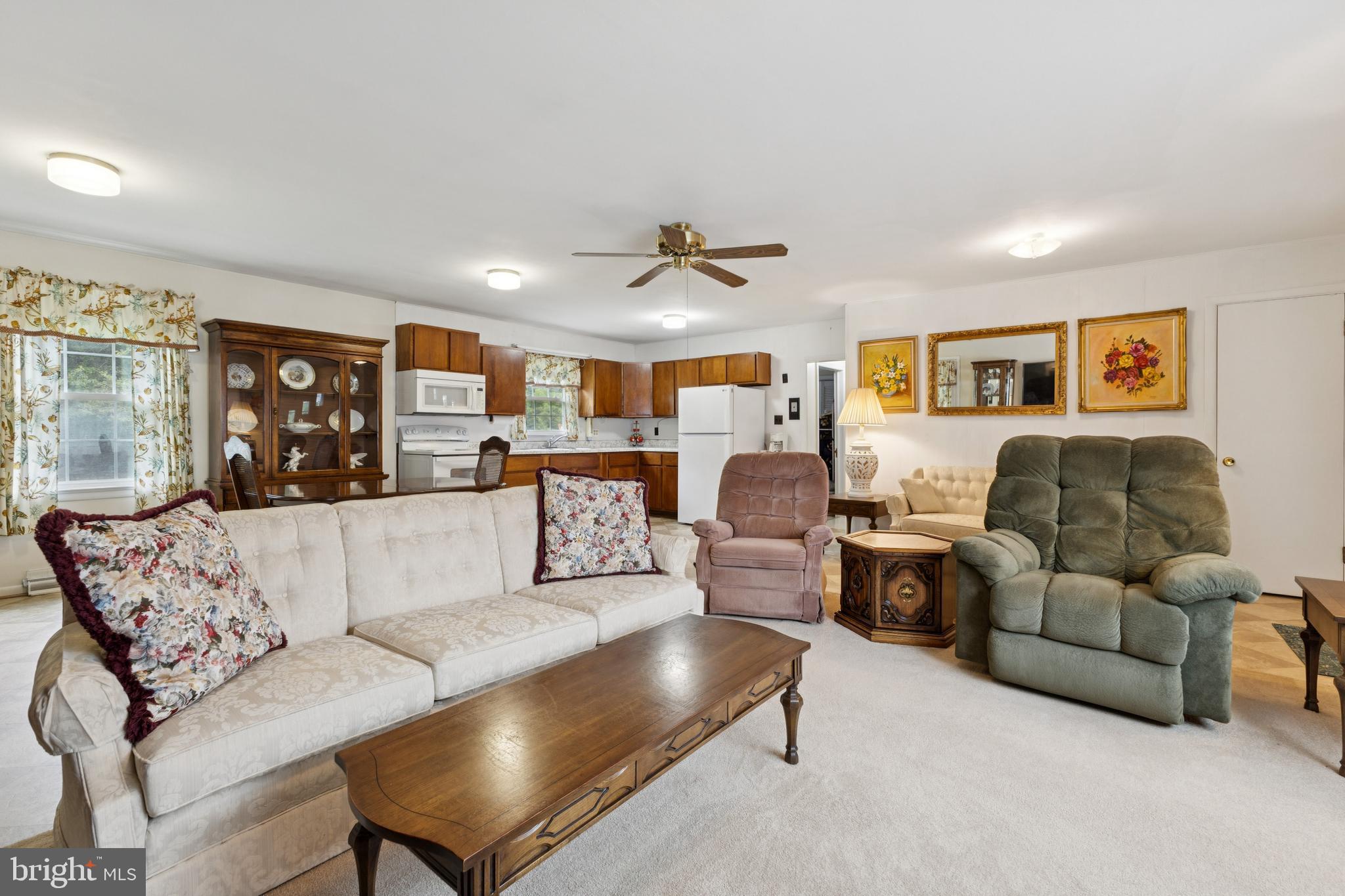 2885 Sweden Point Road Marbury, MD 20658 - Photo 8 of 35 Living Room