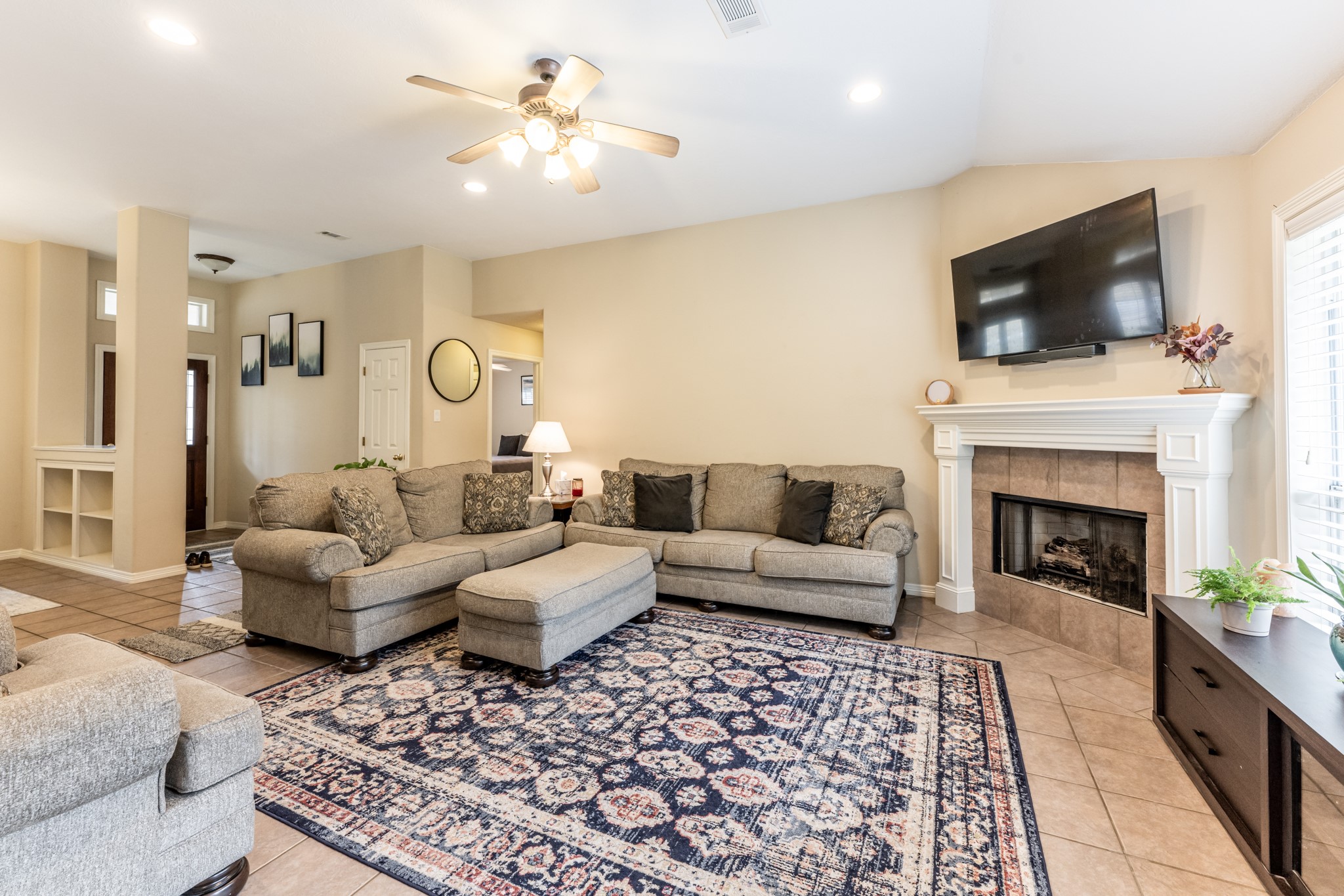 3658 Red Bud Lane Huntsville, TX 77340 - Photo 6 of 22