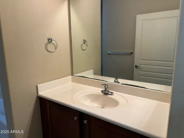 $1,395 | 1117 East 8th Street, Unit 1002, Tempe, AZ 85281
