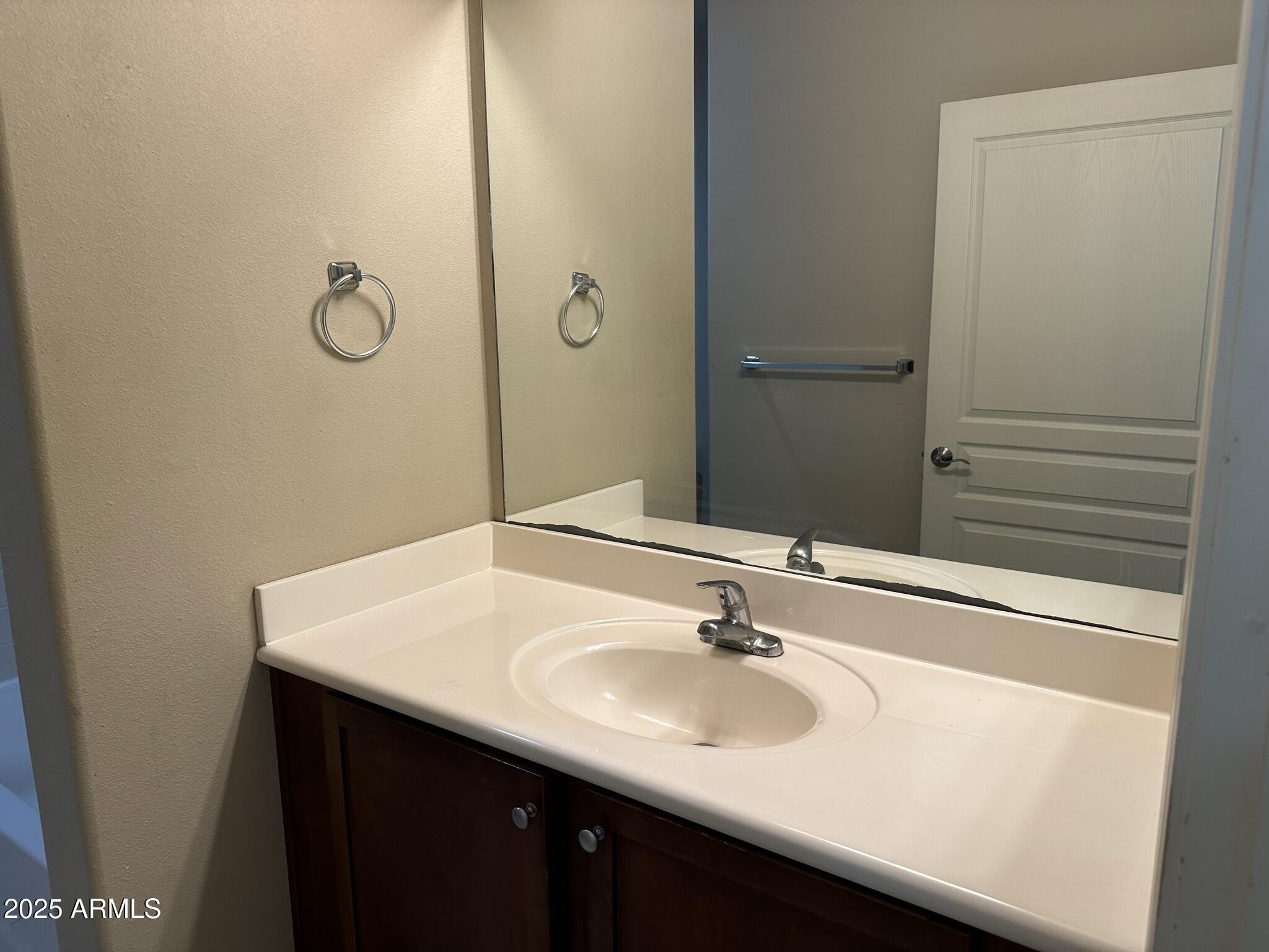 1117 East 8th Street, Unit 1002 Tempe, AZ 85281 - Photo 7 of 17 IMG_3716