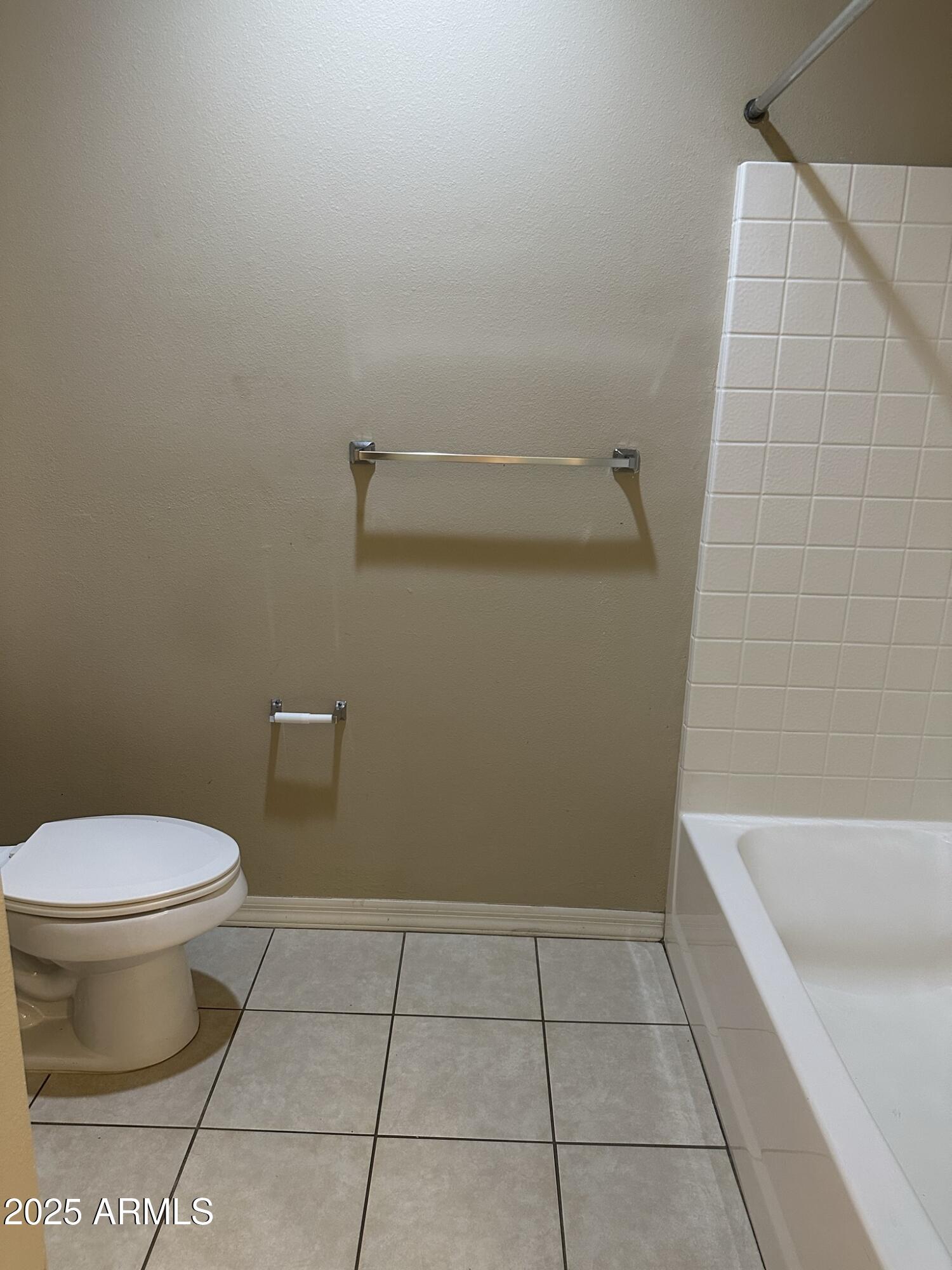 1117 East 8th Street, Unit 1002 Tempe, AZ 85281 - Photo 8 of 17 IMG_3717