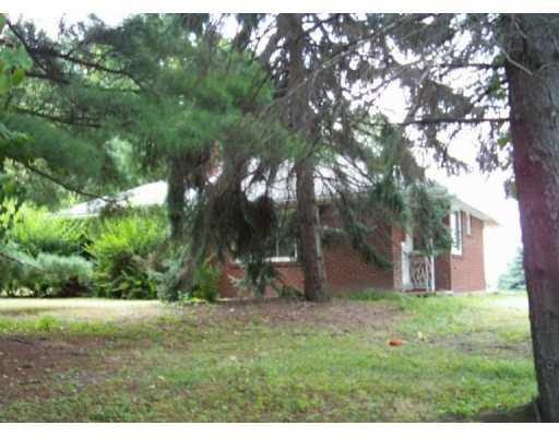 145 Ridgewood Road Coraopolis, PA 15108 - Photo 1 of 1