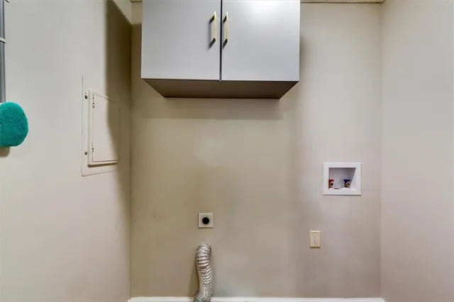 a close view of a shower in the bathroom