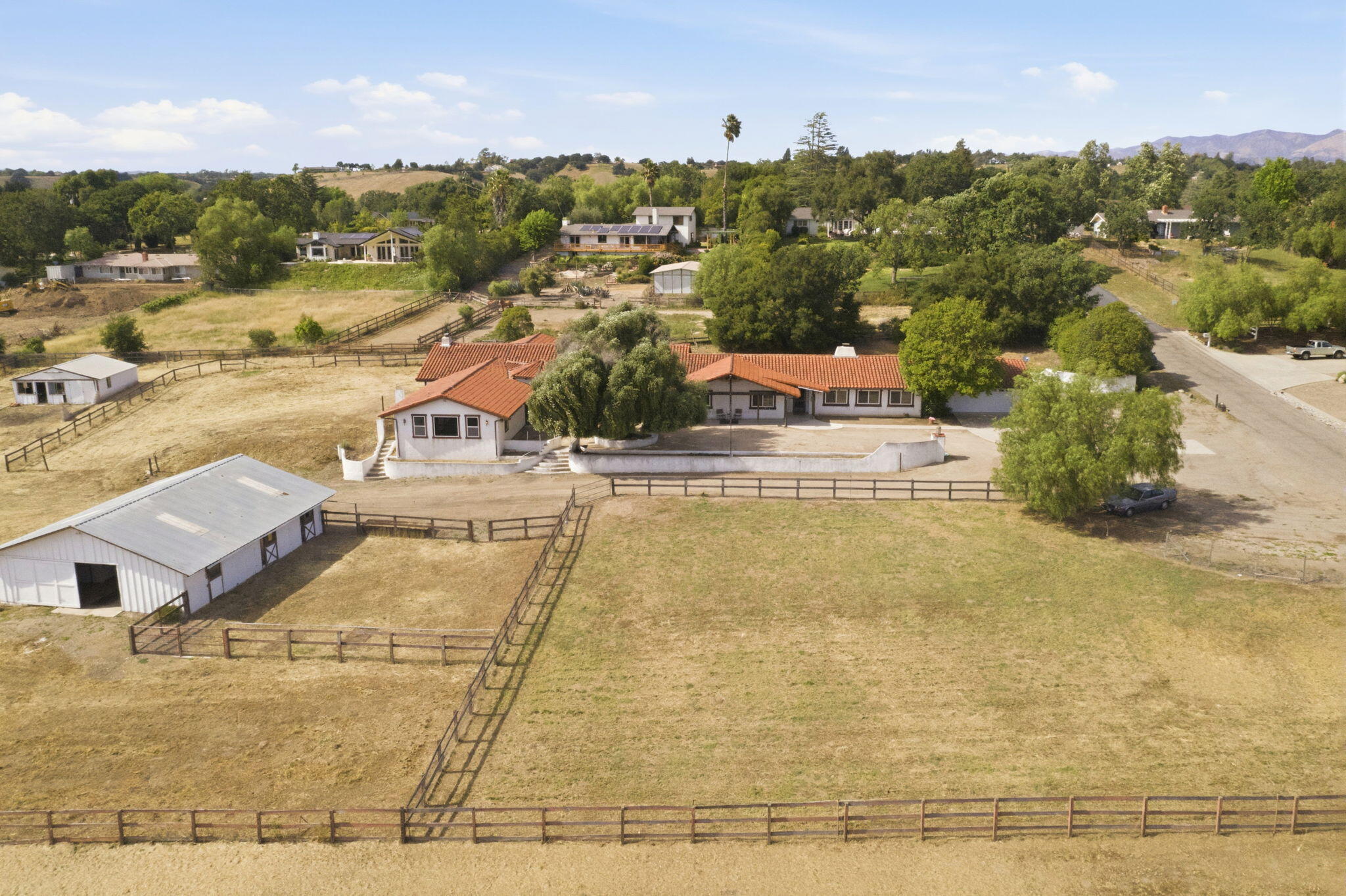 54-web-or-mls-795 Entrance Rd Drone 2