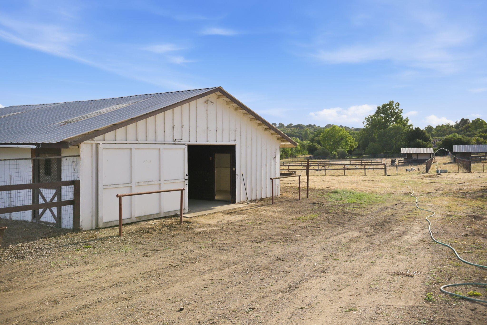 795 Entrance Road Solvang, CA 93463 - Photo 15 of 75 8-web-or-mls-795 Entrance Rd 151