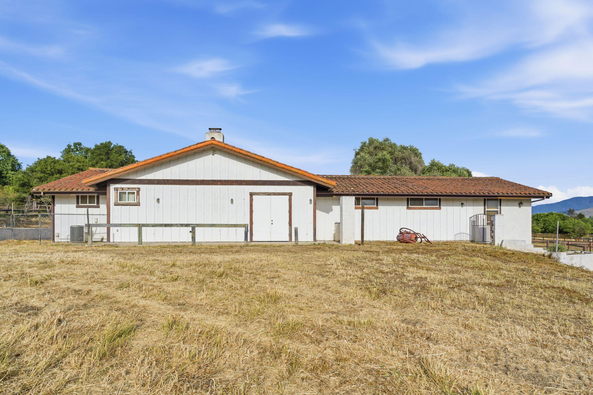 795 Entrance Road Solvang, CA 93463 - Photo 27 of 75 20-web-or-mls-795 Entrance Rd 129
