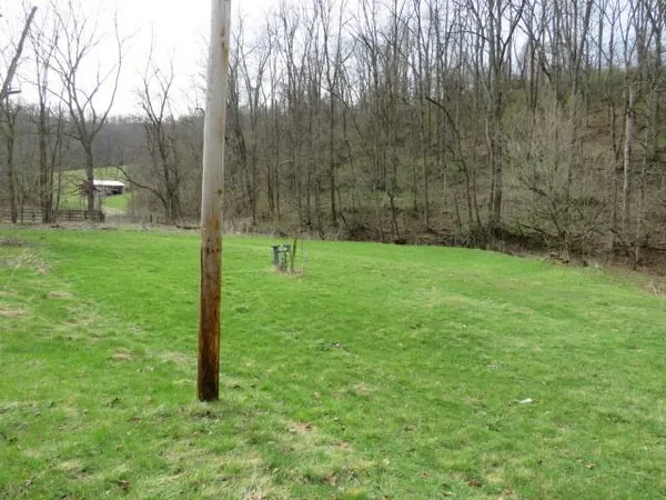 $79,900 | 2189 Dunn Station Road, Prosperity, PA 15329