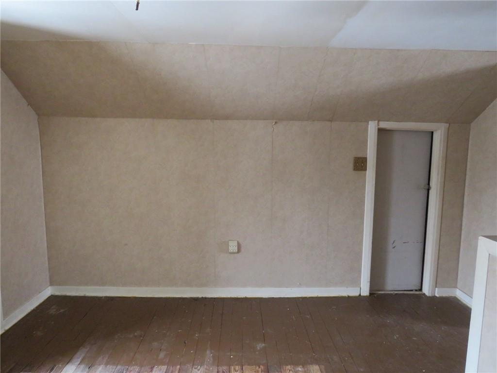 2189 Dunn Station Road Prosperity, PA 15329 - Photo 6 of 27