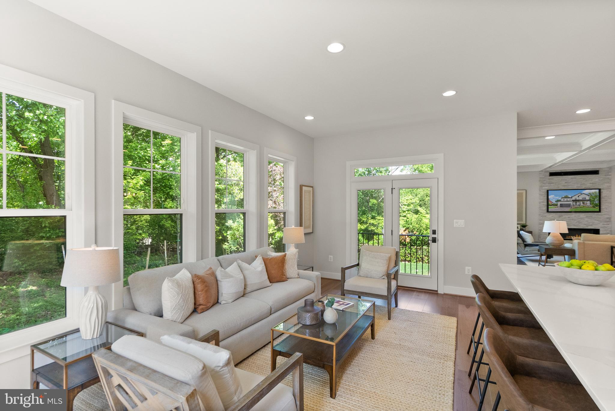 7232 Andrus Road Bethesda, MD 20817 - Photo 12 of 36 Bright and airy morning room.