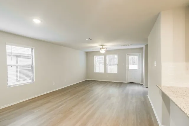 $1,599 | 24825 Scilla Way, Montgomery, TX 77316